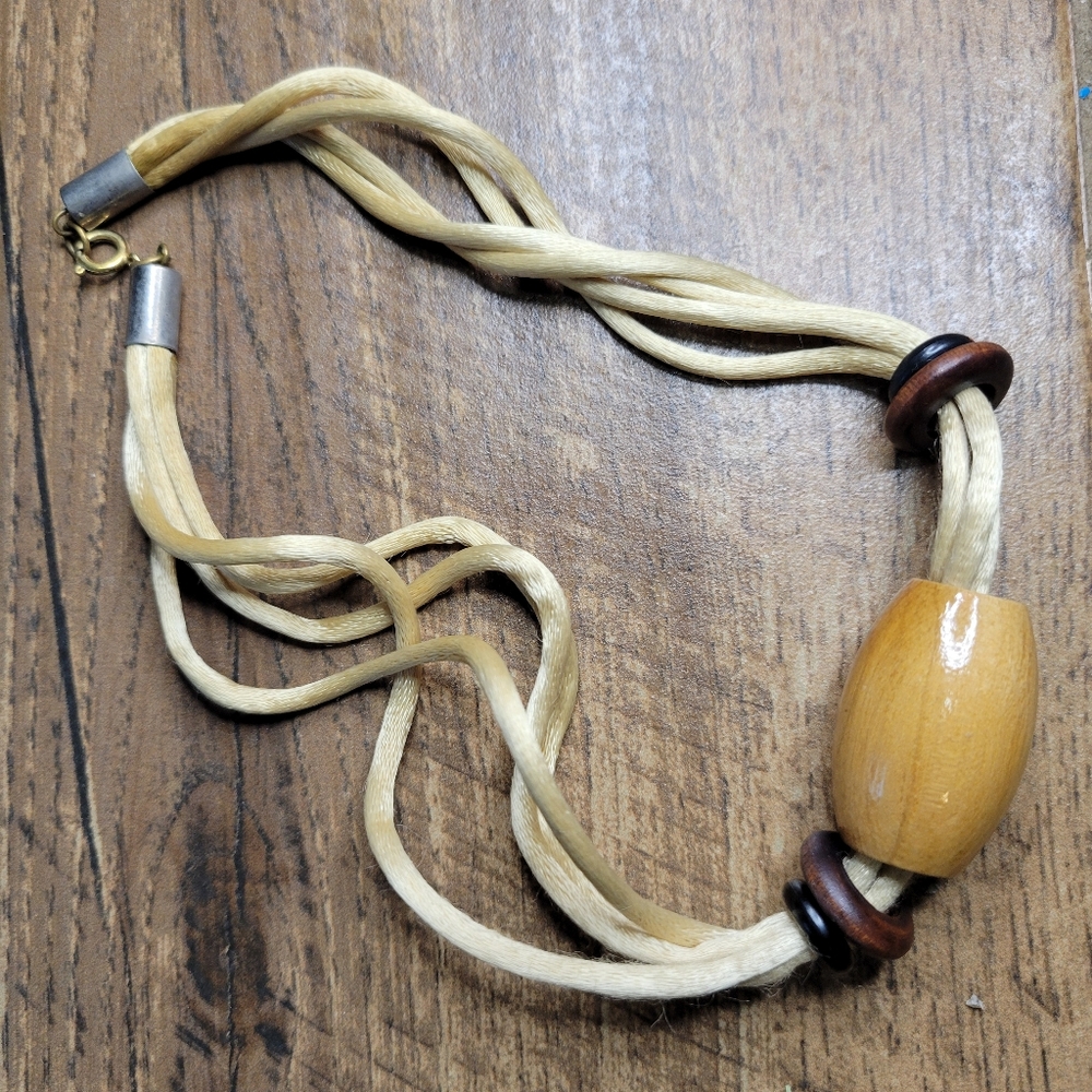 vintage 80s wooden necklace
